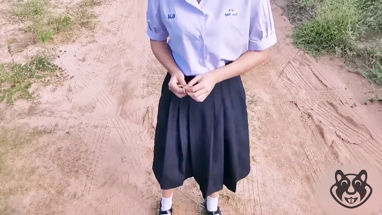 Melon Ice – Thai Student Outdoor in Forest