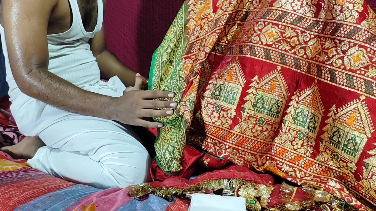 First Night Of Indian Marriage SHUAGRAAT