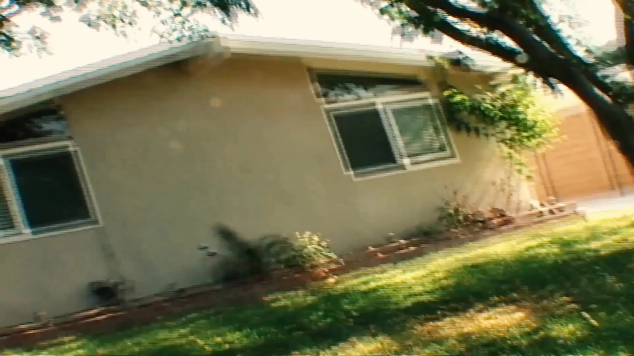 Jessica Valentino Has A Great Ass And Pussy That She Shaves Naked