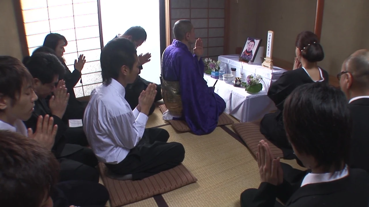 Japanese Milf loves hot cum from stranger