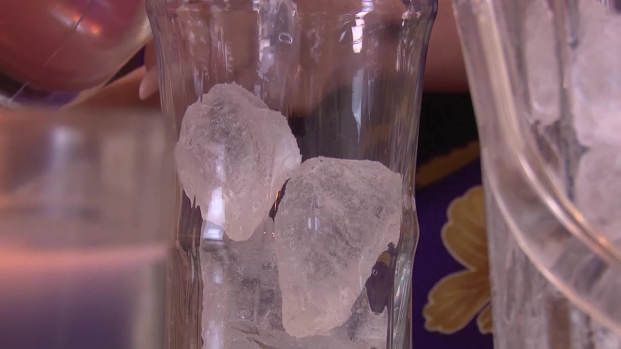 JAPANESE SLUT ENJOYS A DEEP FUCK AFTER VIBRATION CREAMPIE