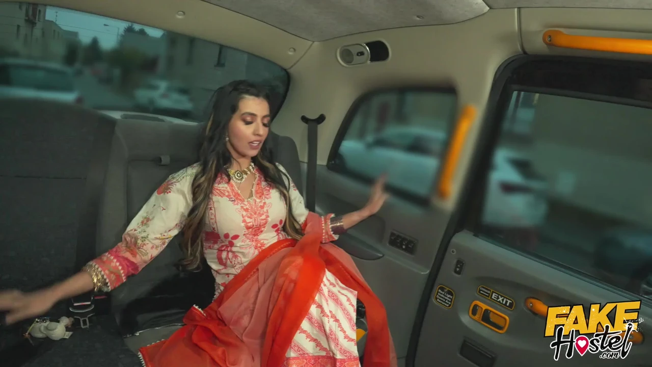 Fake Hostel – Hot PAKISTANI heiress is GAGGING for European COCK starring Aaliyah Yasin that British Girl