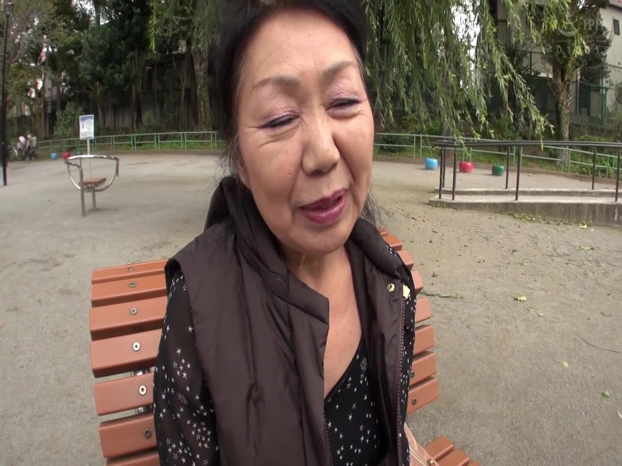 M784G10 I want to have sex and appear in AV! An ordinary aunt who seems to be everywhere has pleasure SEX with her instincts exposed to the actor!