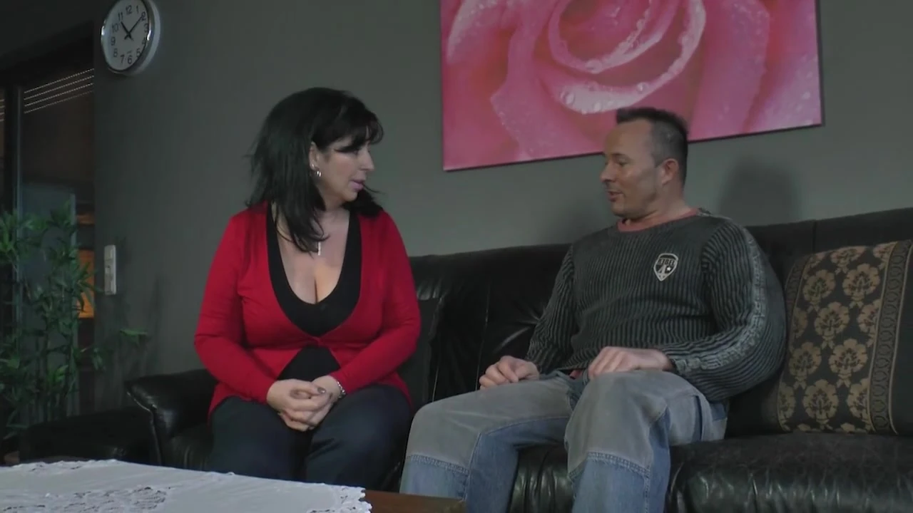 Milf in love for a big hard cock!