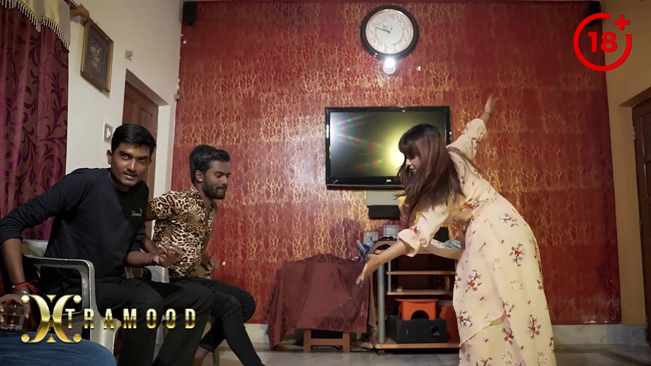 INDIAN SEXY QUEEN TINA – NUDE DANCE WITH HARDCORE FUCKING