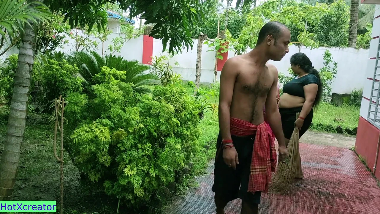 Desi beautiful big boobs maid hot sex!