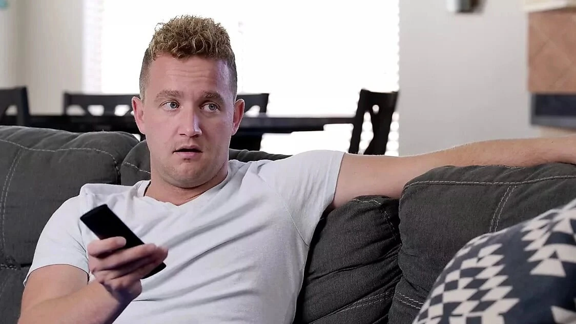 Busty Redhead Annabel Redd Rides Roommate’s Big Cock – S14:E12